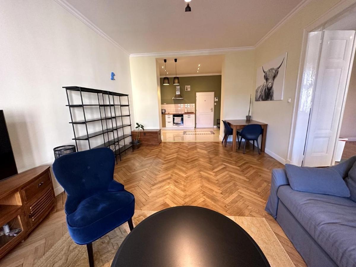 Gorkeho Apartment In City Centre Bratislava Exterior foto